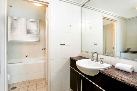 The Apartment Service NS504 - Accommodation Fremantle 6
