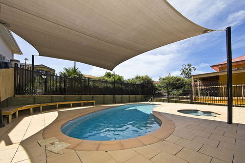 Aqua Lagoon - Accommodation Fremantle 2