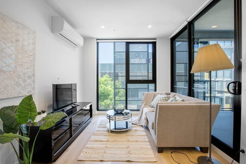 Stunning Bright Apartment At Hawthron/Glenferrie Station - Accommodation Fremantle 7