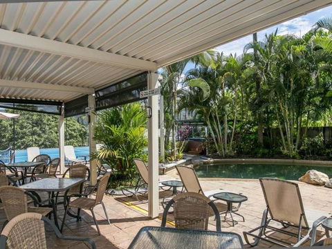 Absolute Beachfront With Million Dollar Views - Accommodation Fremantle 2