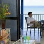 Absolute Beachfront With Million Dollar Views - Accommodation Fremantle 0