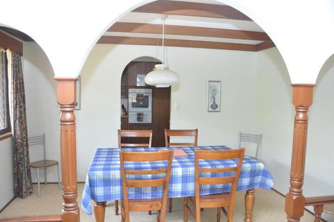 Rangehouse - Accommodation Fremantle 6