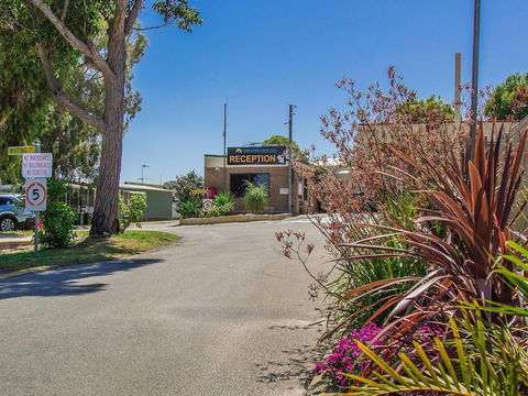 Twin Waters Caravan Park - Dawesville - Accommodation Fremantle 1