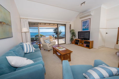 A Yachtsmans Rest Unit 4, 37 Victoria Parade - Accommodation Fremantle 3