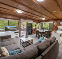 Boats And Bedzzz Houseboat Stays  Renmark River Villas - Accommodation Fremantle