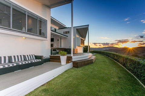 A PERFECT STAY - Byron's Brae - Accommodation Fremantle 1