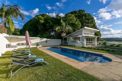 A PERFECT STAY - Byron's Brae - Accommodation Fremantle 4