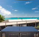 Absolute Airlie Central Airlie Beach - Accommodation Fremantle