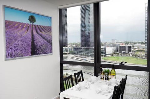 Auzzie Apartments Docklands Melbourne - Accommodation Fremantle 3