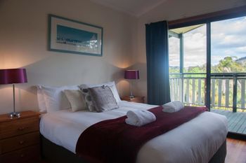 41 Korora Palms 2 Bedroom Bure - Accommodation Fremantle 0
