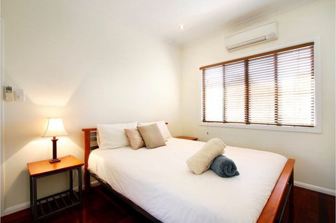 Hideaway Retreat Beach House With Pool - Accommodation Fremantle 1