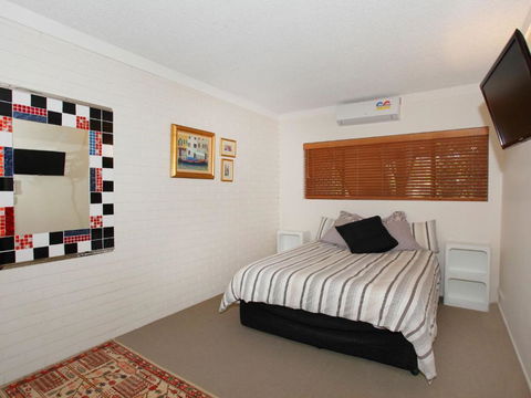 Anjuna 2 2 BDRM Budget Stay On Canal - Accommodation Fremantle 4