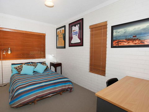 Anjuna 2 2 BDRM Budget Stay On Canal - Accommodation Fremantle 5
