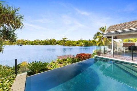 22 Noosa Parade - Accommodation Fremantle 4