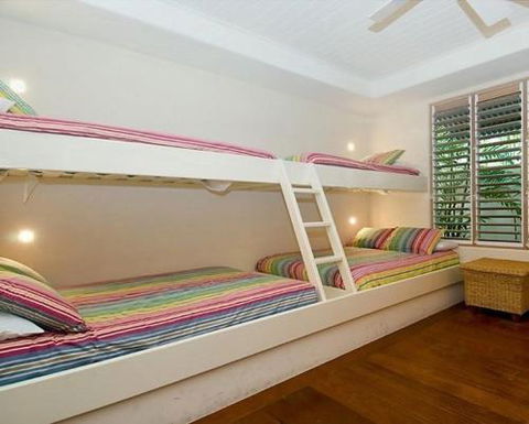 78 Noosa Parade - Accommodation Fremantle 5