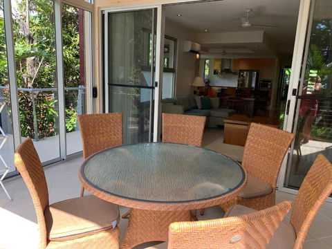 Beach House Apartment 1 - Accommodation Fremantle 1