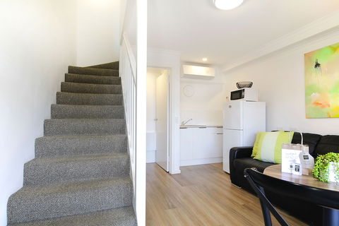 Apartments 521 - Accommodation Fremantle 1