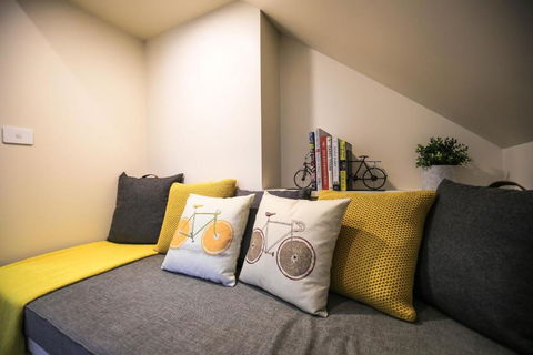 A Pear Tree Loft - Accommodation Fremantle 2