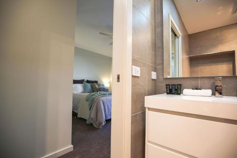 A Pear Tree Loft - Accommodation Fremantle 4