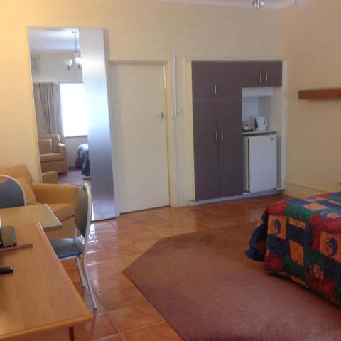 Grampians Motel / Hotel - Accommodation Fremantle 4