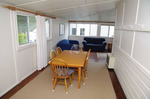 Almare 7 Gowing Street - Accommodation Fremantle 2