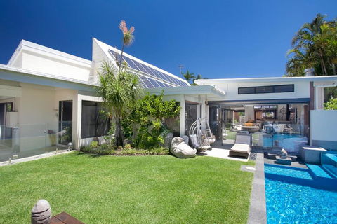 Stylish Luxury Home To Fit The Whole Family - Accommodation Fremantle 5