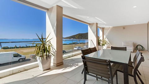 Aura Apartment With Spectacular Views! - Accommodation Fremantle 1