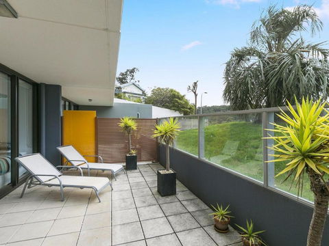 LORNE CHALET APARTMENT 11 Odyssea - Accommodation Fremantle 5