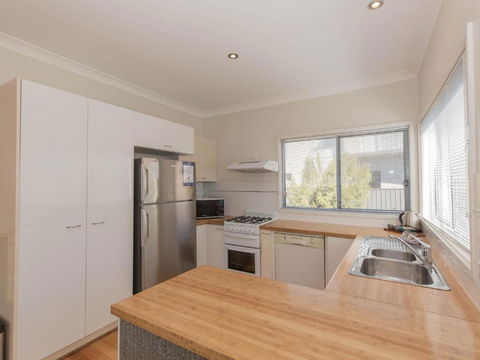 Aspect 1 / 8a Poly Cow Lane - Accommodation Fremantle 6