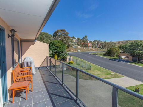 Acacia 5 / 2 Kirwan Close - Accommodation Fremantle 1