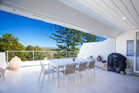 4 / 33 Noosa Drive - Accommodation Fremantle 1