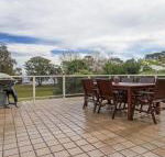 Castaways 36 Cromarty Road Beachfront house - Accommodation Fremantle