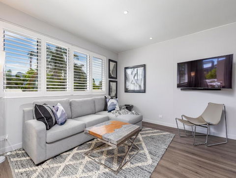 Sleek Modern & Comfortable On Hastings Street - Accommodation Fremantle 2