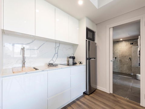 Sleek Modern & Comfortable On Hastings Street - Accommodation Fremantle 5