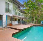 2 Satinwood Drive Rainbow Shores Executive Level Beach House Pool Walk to Beach - Accommodation Fremantle