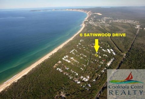 6 Satinwood Drive Rainbow Shores Stylish Beach House Free WiFi - Accommodation Fremantle 3
