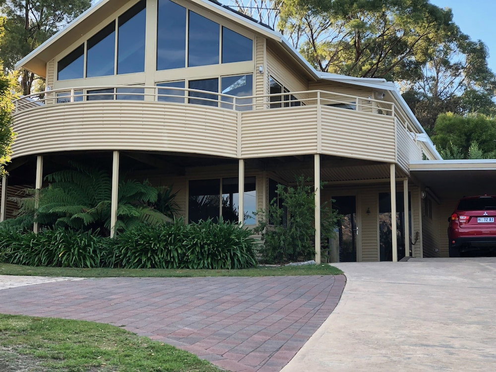 Coles Bay TAS Accommodation Fremantle