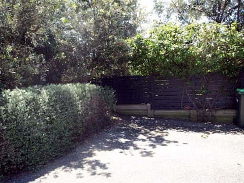 AtBLUEYS - Accommodation Fremantle 5