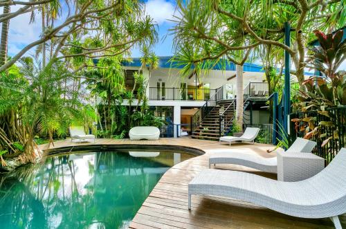 Cairns Northern Beaches QLD Accommodation Fremantle
