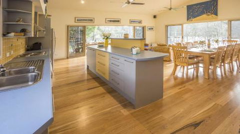 Atlantis On Lake Conjola Sandra St. 1 Lake Conjola - Accommodation Fremantle 5