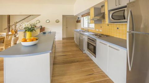 Atlantis On Lake Conjola Sandra St. 1 Lake Conjola - Accommodation Fremantle 2