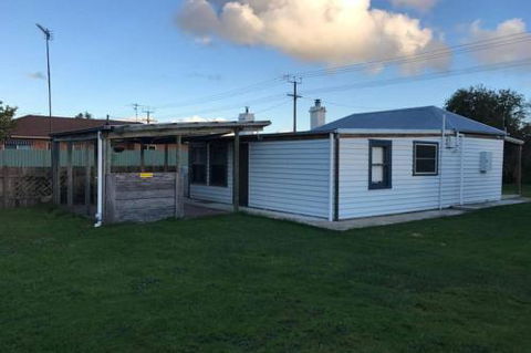 Stable Cottage - Accommodation Fremantle 2