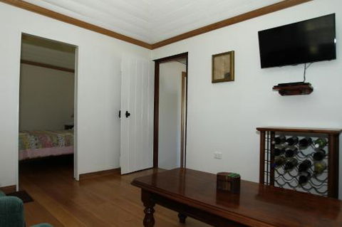 Stable Cottage - Accommodation Fremantle 1