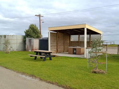 Lang Lang Caravan Park - Accommodation Fremantle 6