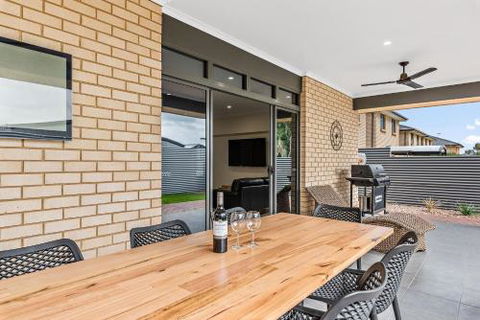 La Sienna - Accommodation Fremantle 5