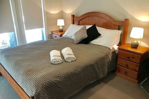 Vintage On The 8th - Accommodation Fremantle 4