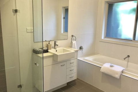 Vintage On The 8th - Accommodation Fremantle 3