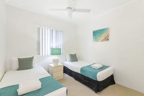 Stylish Apartment With Stunning Views Unit 7 Taralla 16 18 Edgar Bennett Avenue Noosa Heads - Accommodation Fremantle 1
