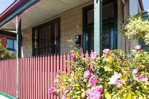HUNTER In The Heart Of Collingwood Fitzroy - Accommodation Fremantle 0