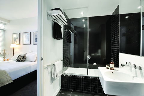 Soho52 - Accommodation Fremantle 2